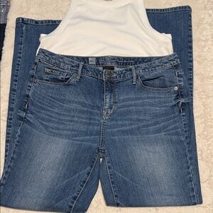 Stylish Blue Women's Straight Leg Jeans